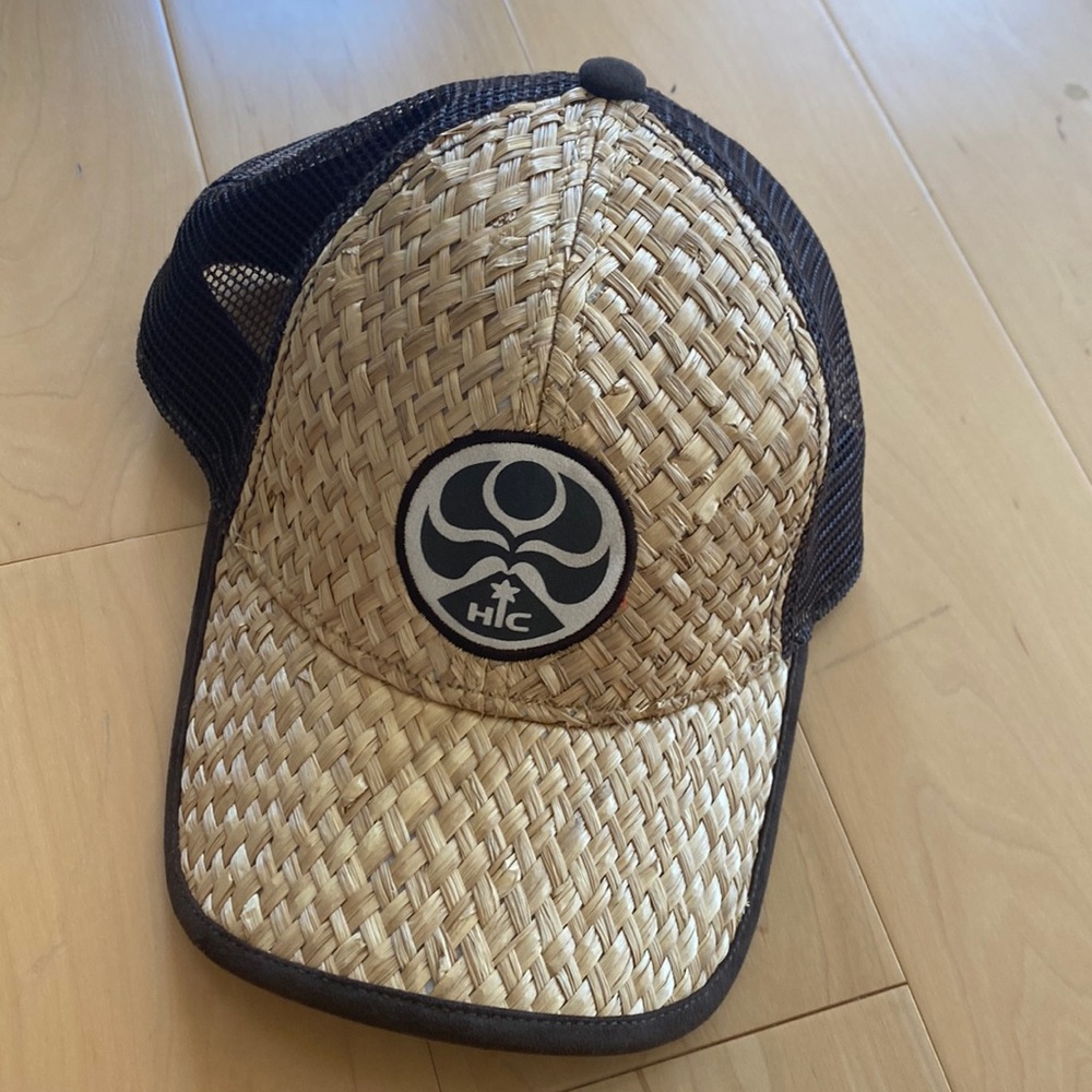 Hawaiian Island Creations straw trucker hat